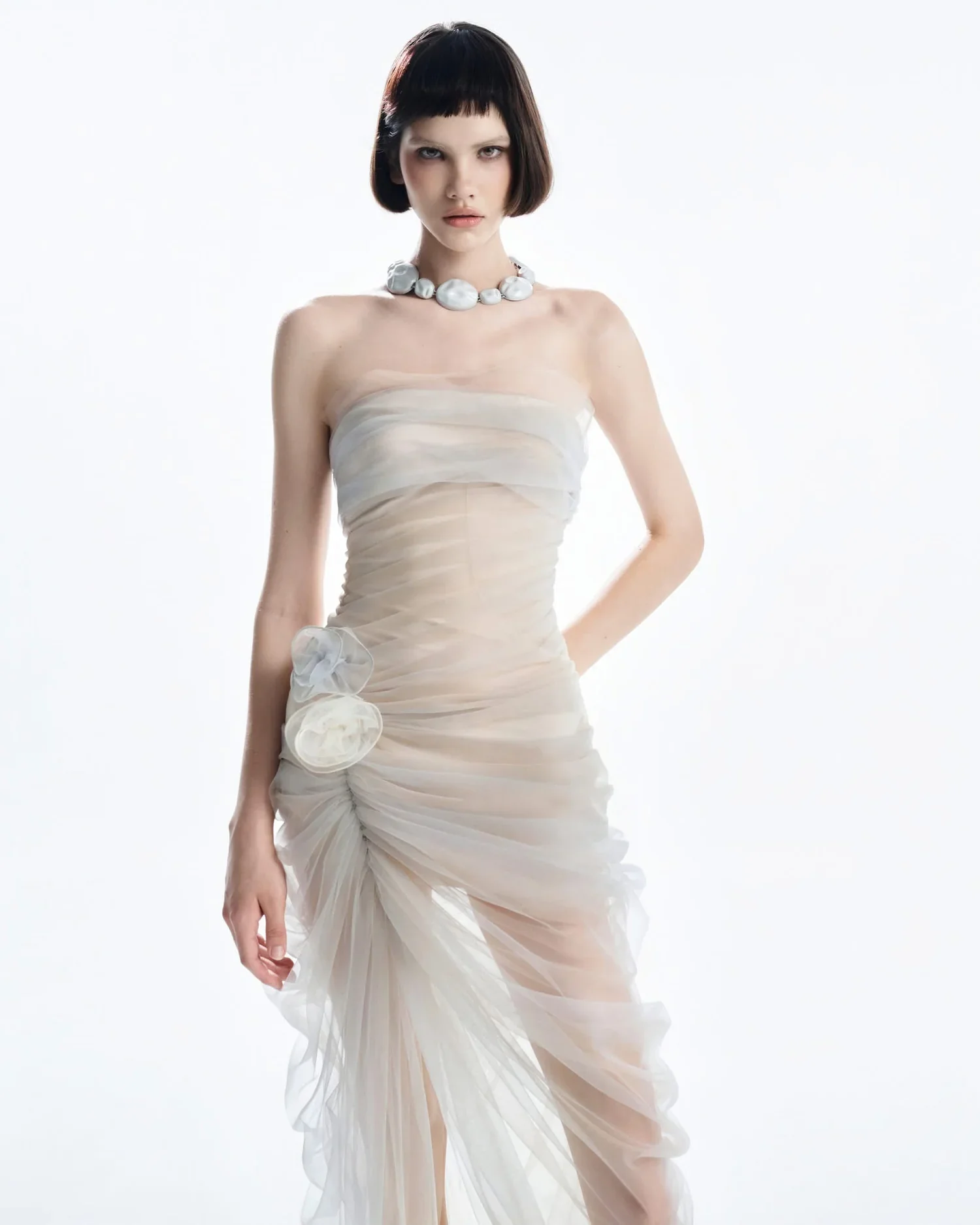 MUST HAVE Strapless Color-Blocked Mesh Dress Regular price - Image 3