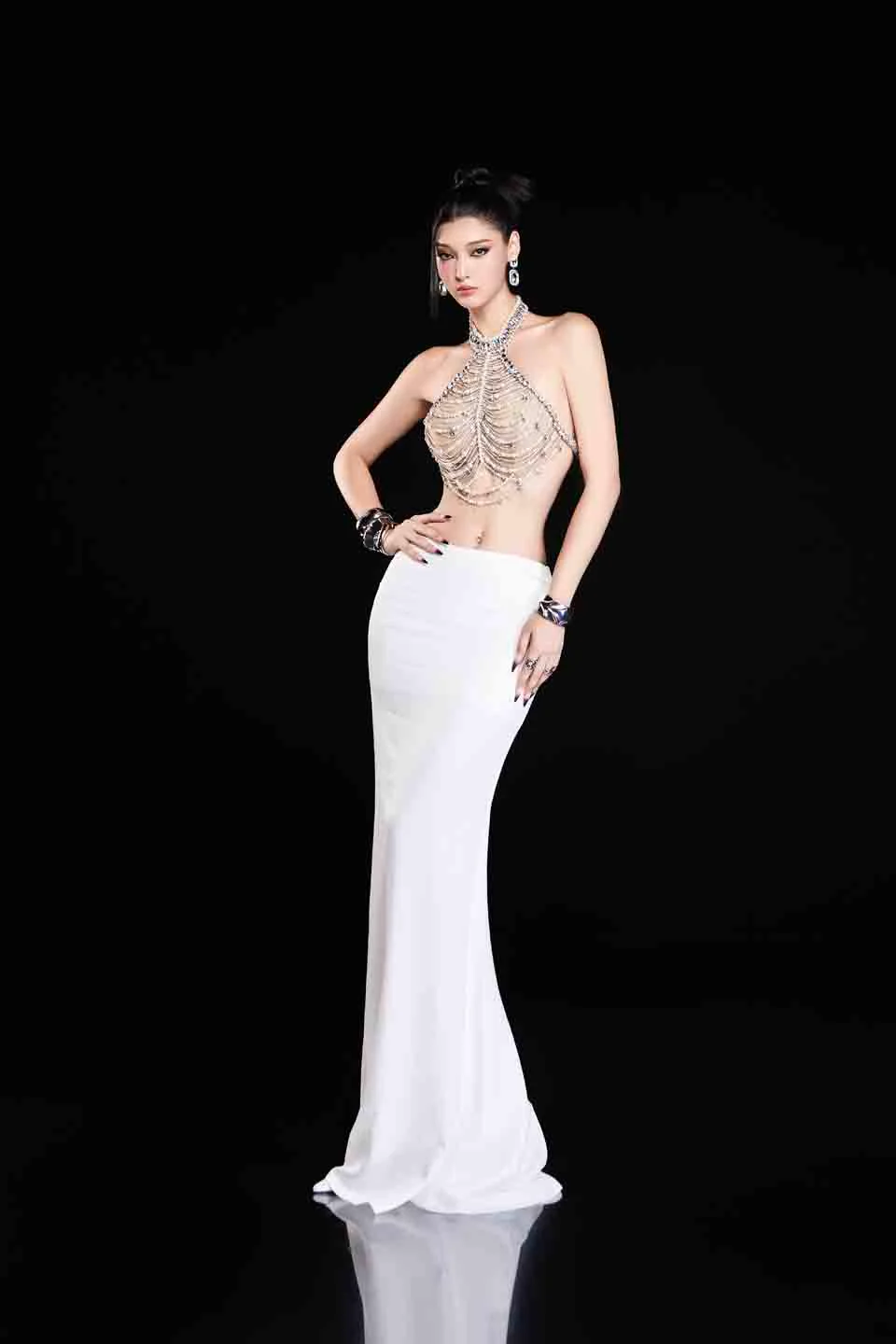 Bandage Dress Pearl bead top & skirt set - Image 4
