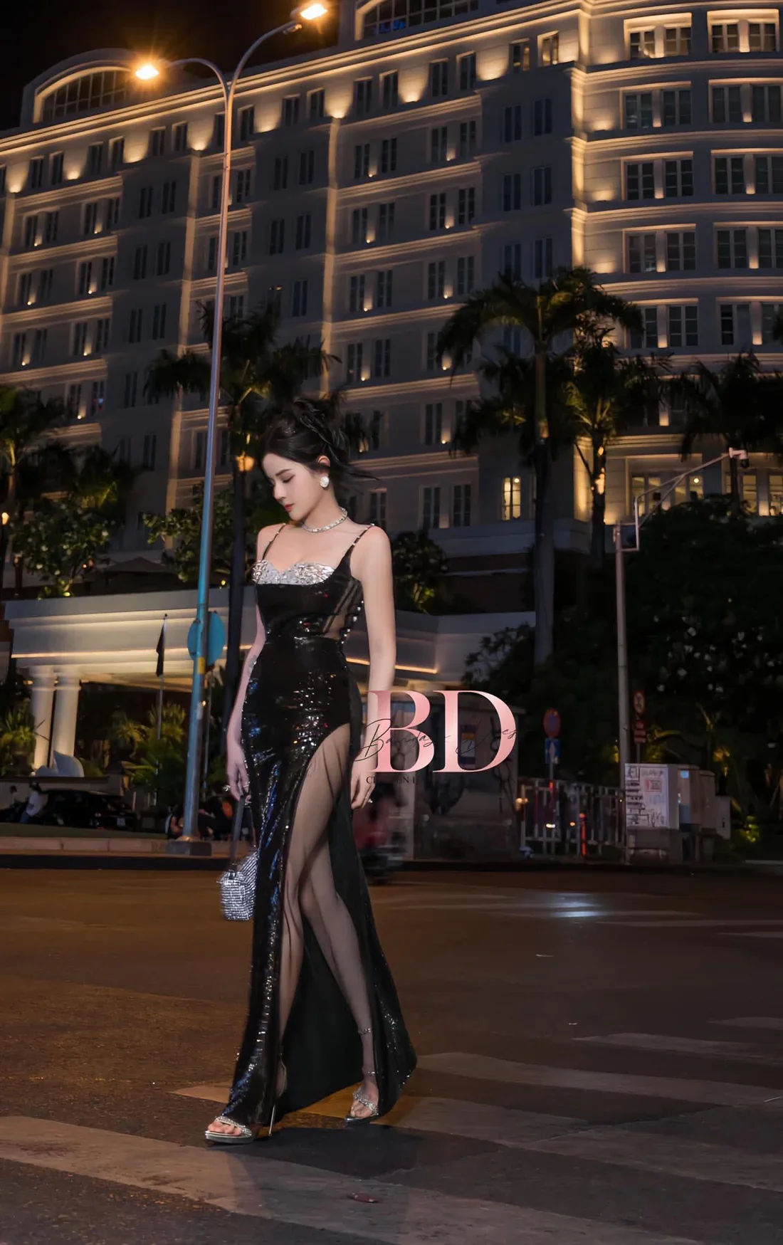 Bandage Dress Shiny slit dress - Image 5