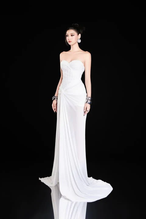 Bandage Dress Strapless high slit maxi dress - Image 4