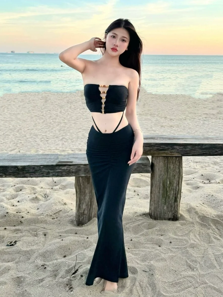 Black Strappy 3-Piece Bikini Set - Image 2