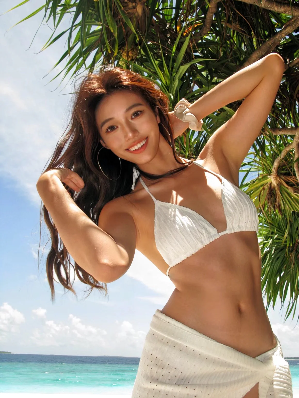 Classic White  3-Piece Bikini Set - Image 2