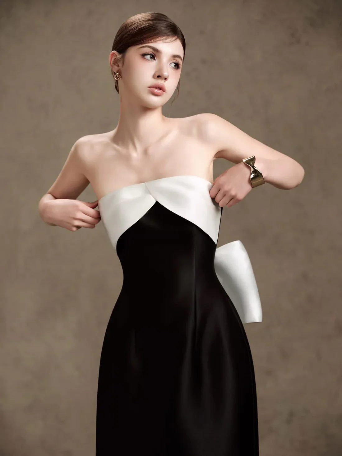 Delicate DIVA DRESS - Image 3