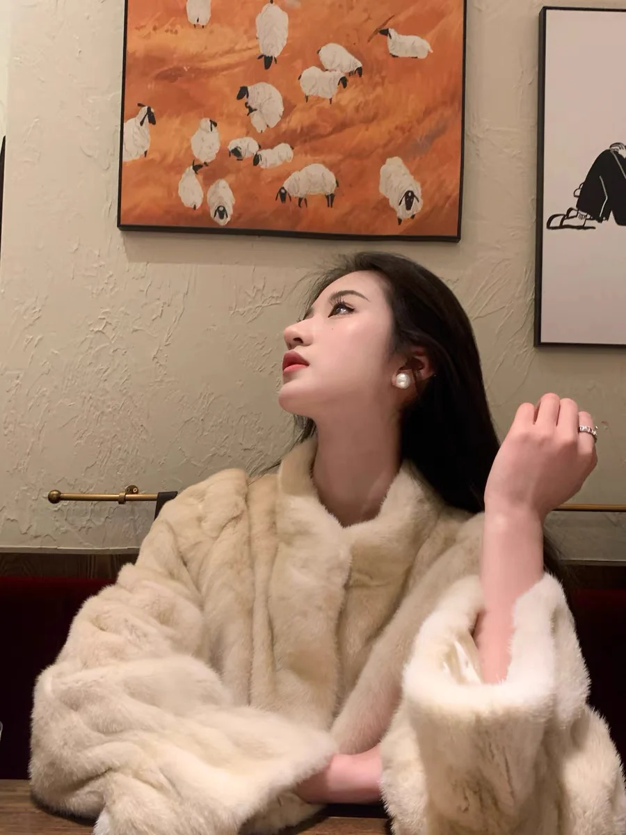 Elegant Faux Mink Fur Velvet Coat – Short Shearling Style with Stand Collar - Image 2