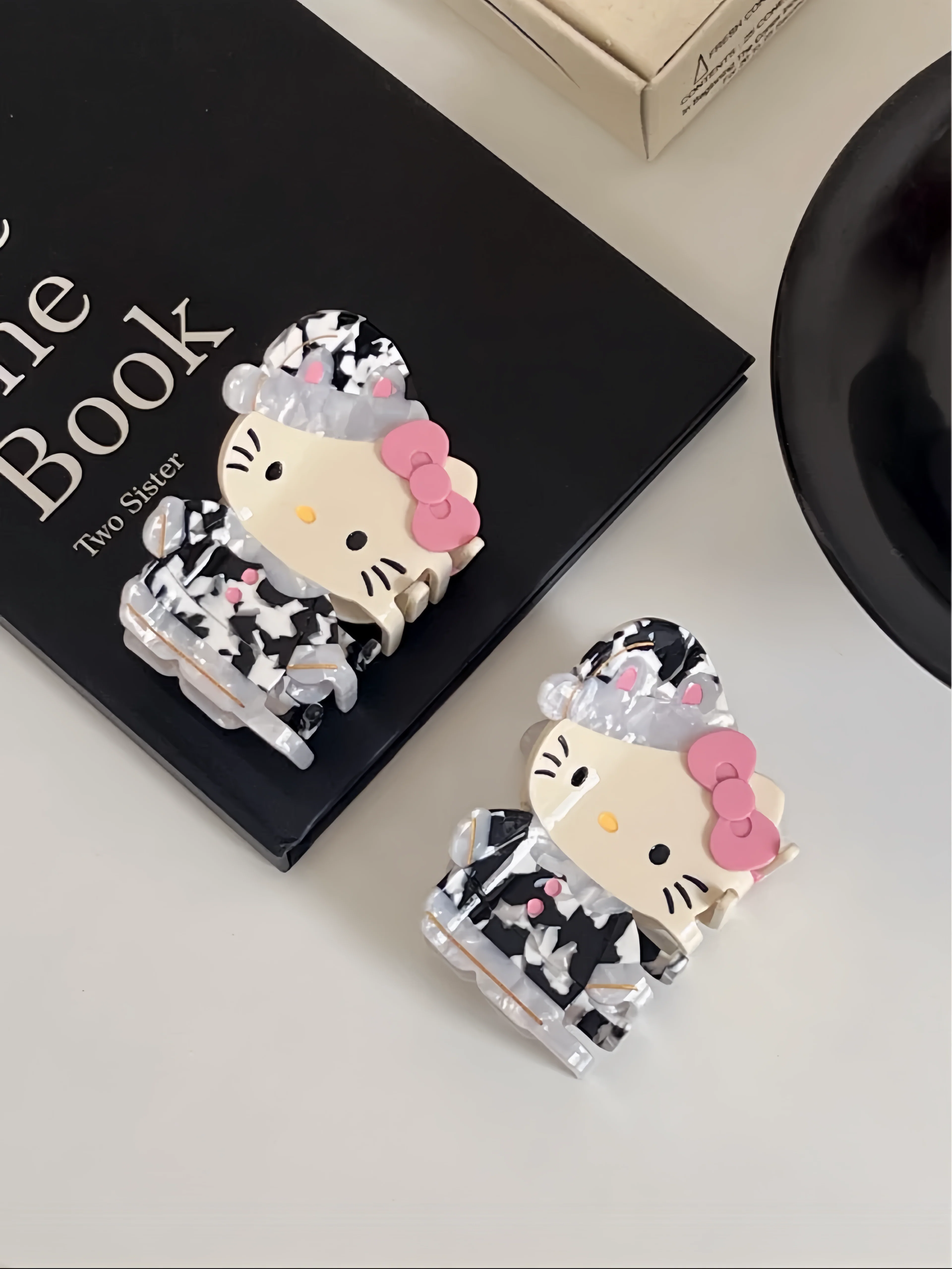 【💗"Sweet as can be" 】- Hello Kitty Claw Clip - Image 4