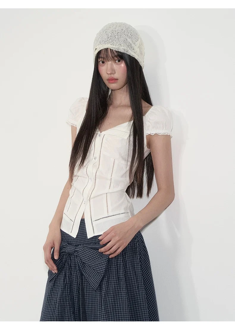 Korean Style Lace Puff Sleeve Waist-Cinching Shirt – Elegant & Slim Fit - Image 3