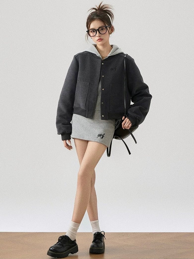 'Lecture at 8' - Sporty-casual Two-piece Set - Image 5