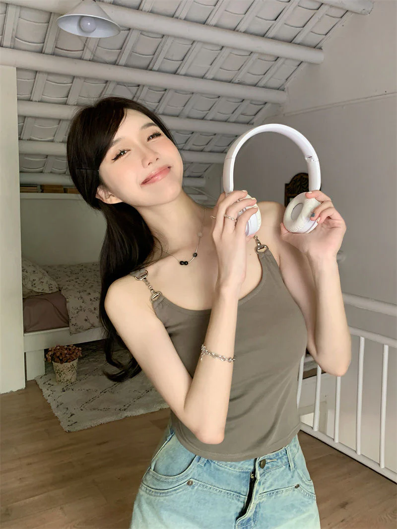 Metal Chain Camisole With Built-In Padding - Image 5