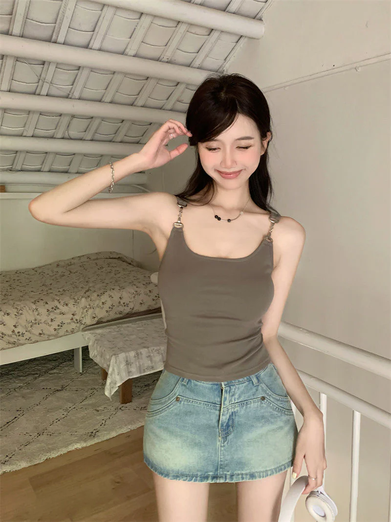 Metal Chain Camisole With Built-In Padding - Image 6