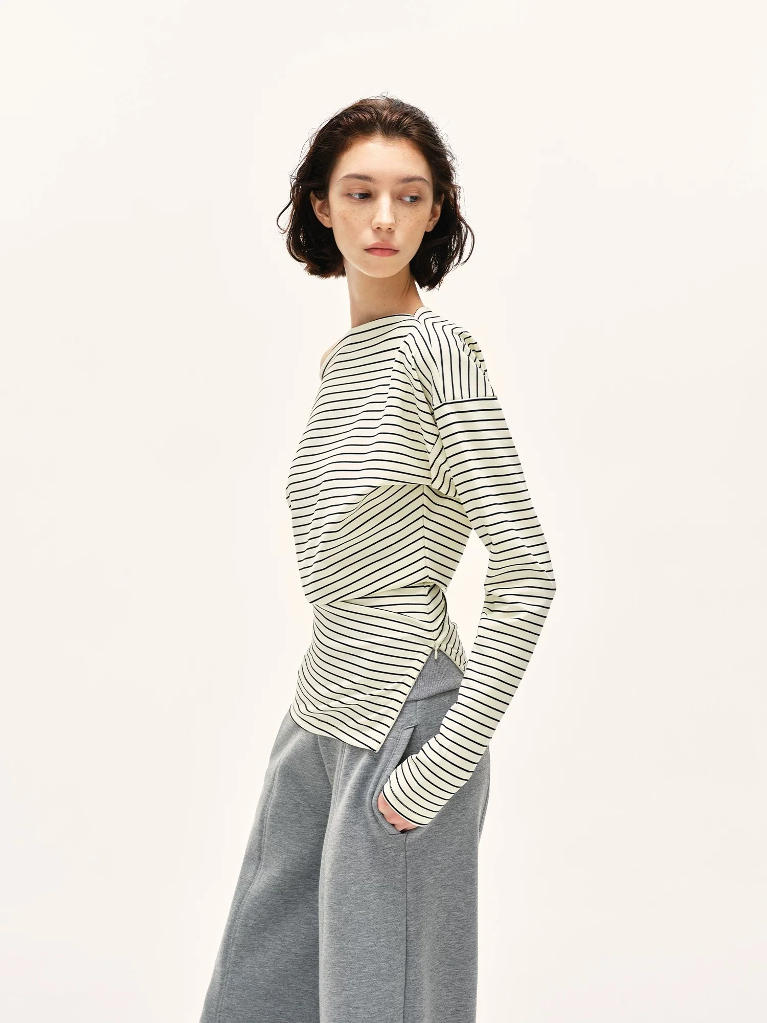 Off-Shoulder Black & White Striped Top – Soft Touch, Y2K Baddie Style - Image 2