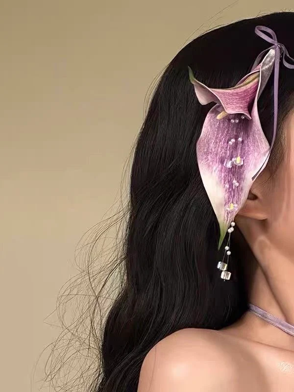 Violet Whisper Bloom