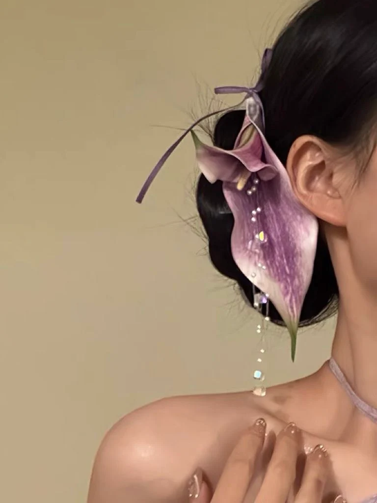 Violet Whisper Bloom - Image 2